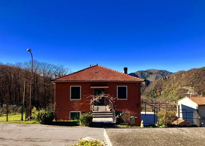 La Casa Di Mirella Apartment *
